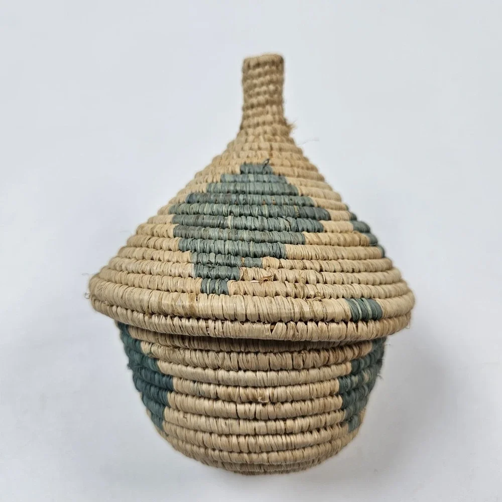Lidded Basket Small Beige Green‎ Handwoven Boho Trinket Dish Decor Lid Tutsi